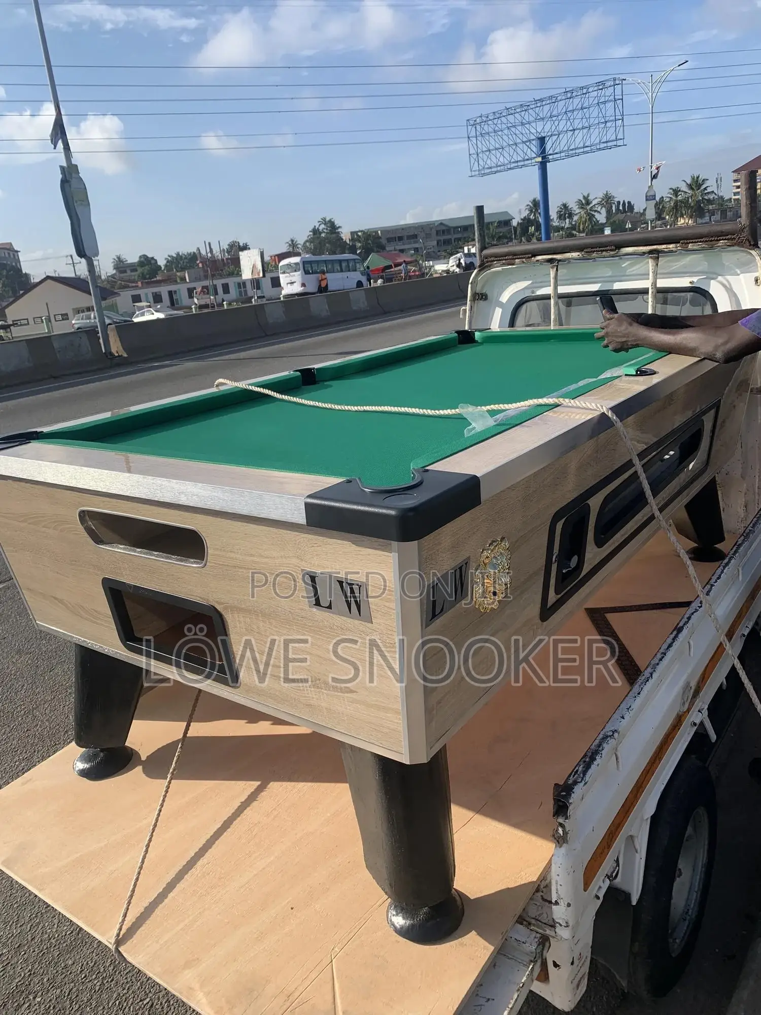 Standard Pool Tables Available For A Cool Price