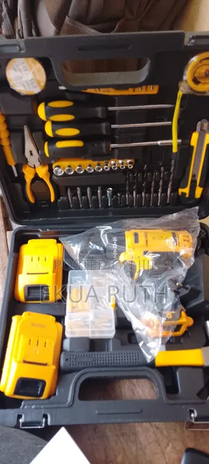 Drilling Machine With 2 Battery