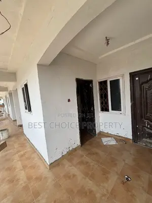 1bdrm Apartment in Lakeside for rent