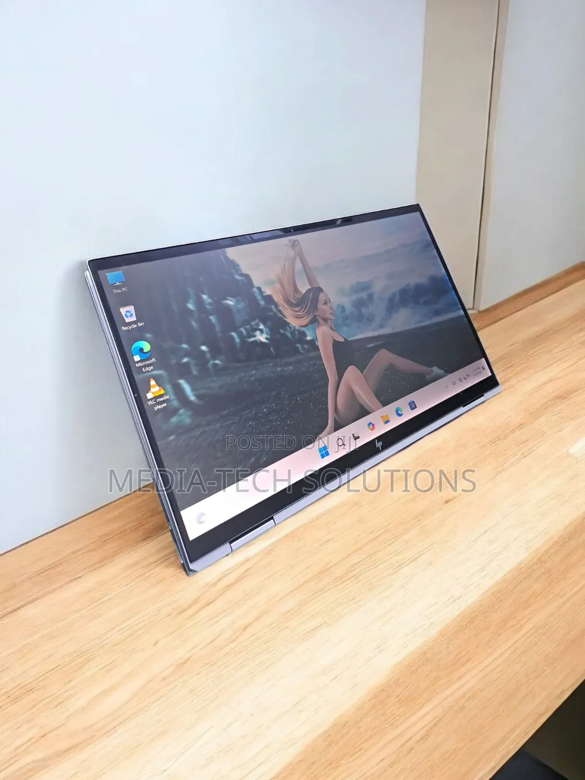 Laptop HP EliteBook 1040 G8 16GB Intel Core i7 SSD 512GB