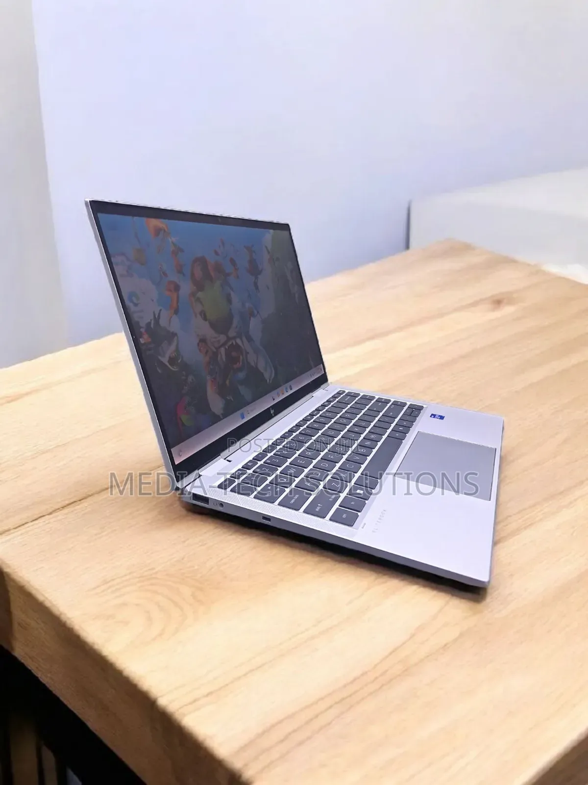 Laptop HP EliteBook 1040 G8 16GB Intel Core i7 SSD 512GB