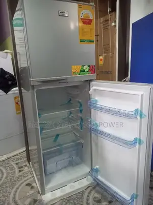 4 Shelves Fridge 138l Capacity Westpool Fridge Silver