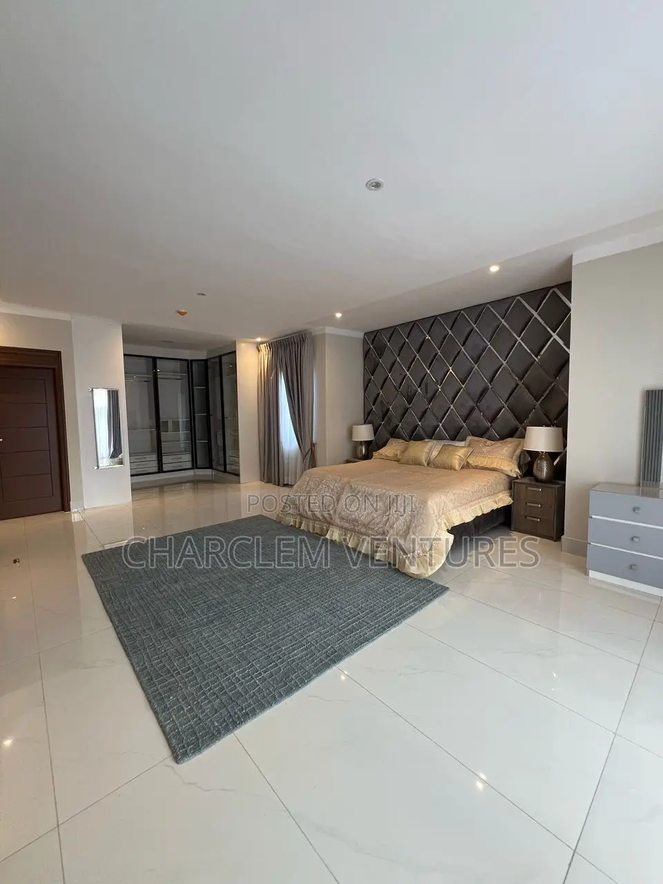Furnished 4bdrm Townhouse / Terrace in Charclem Ventures, Dzorwulu