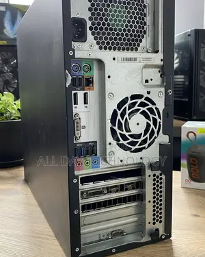 Desktop Computer HP Z230 16GB Intel Core I7 HDD 1T