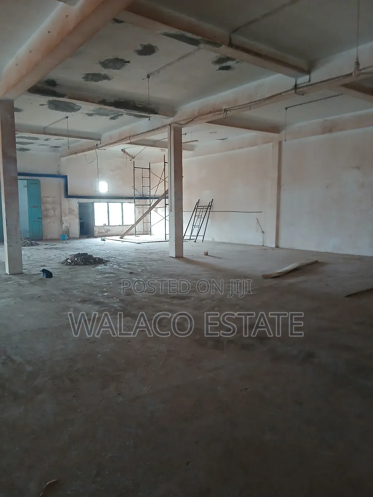 600square Metre Warehouse at Tesano for Rent