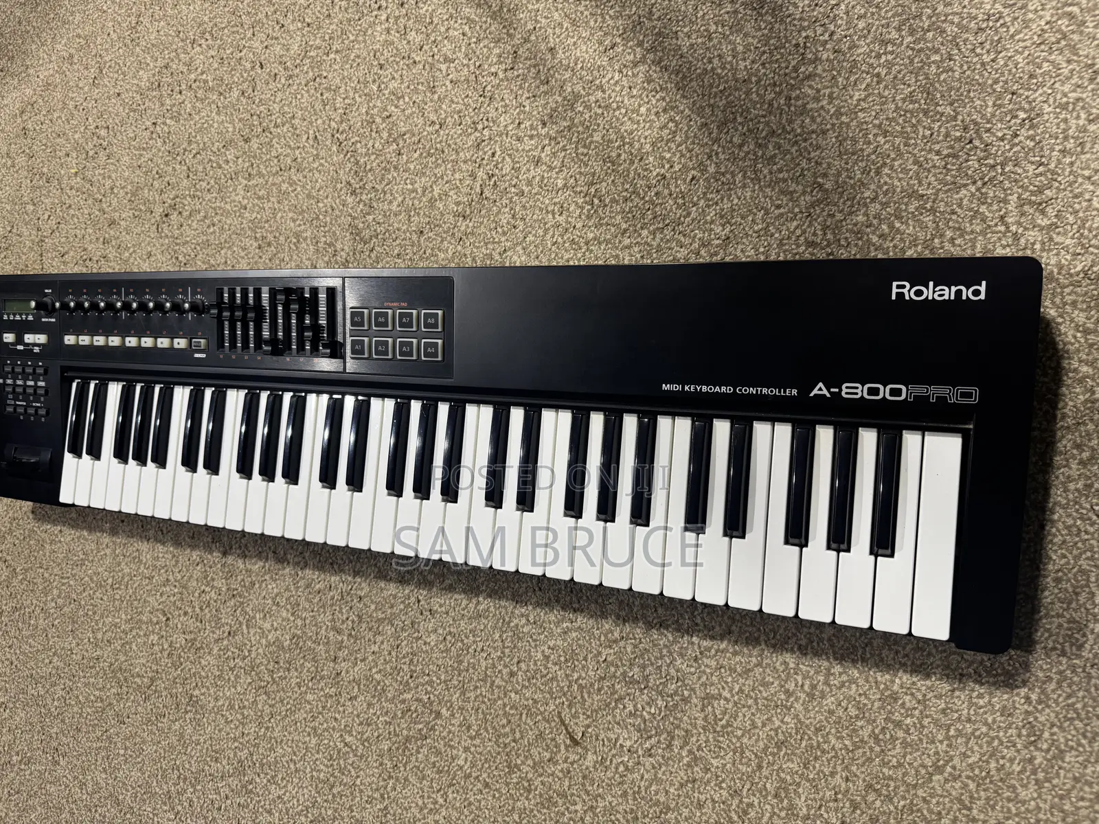 Roland A800 Pro Midi Keyboard