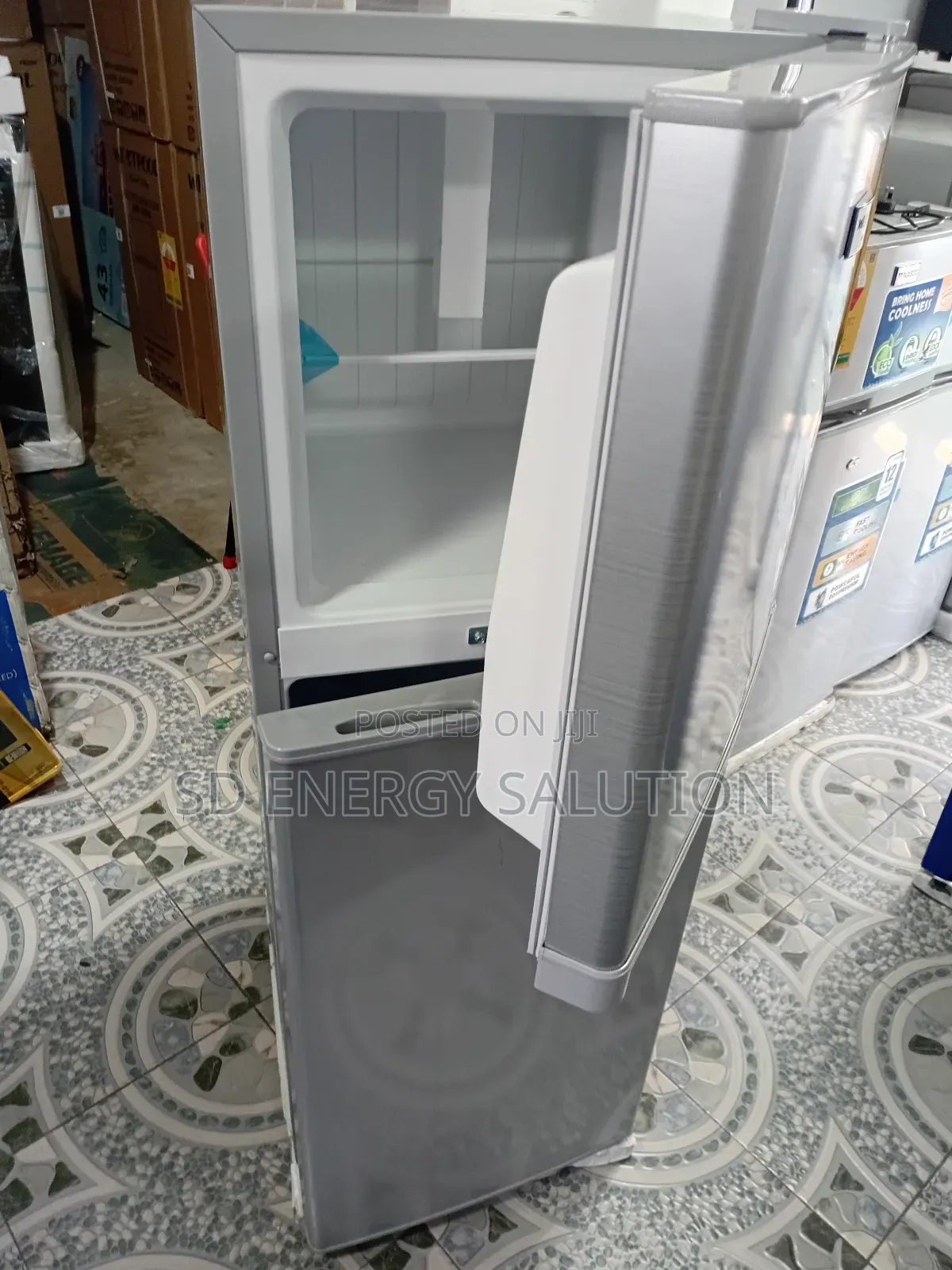 Attentive Westpool Freezer Blue 138 Litres Fridge Westpool
