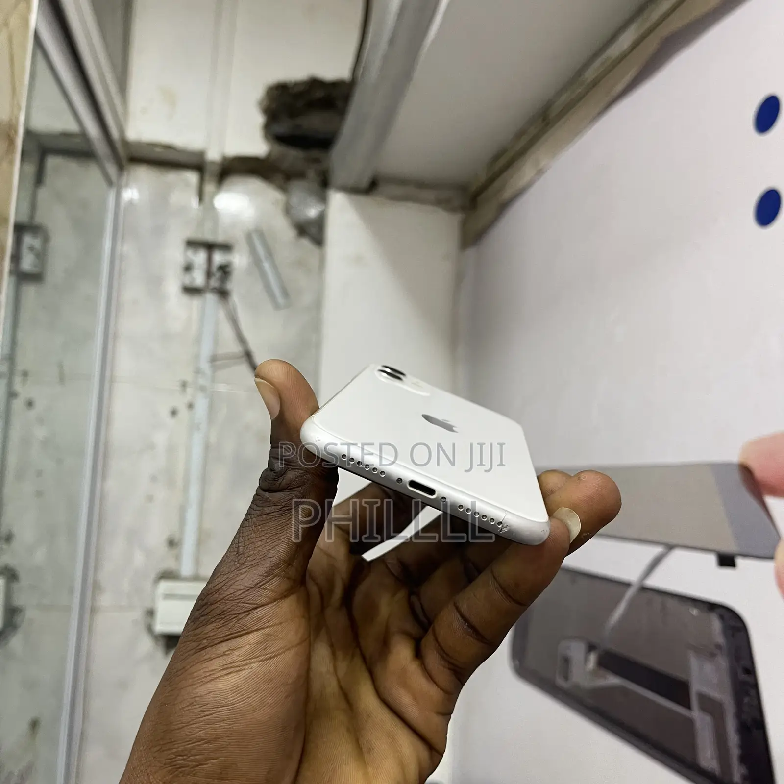 Apple iPhone 11 64 GB White