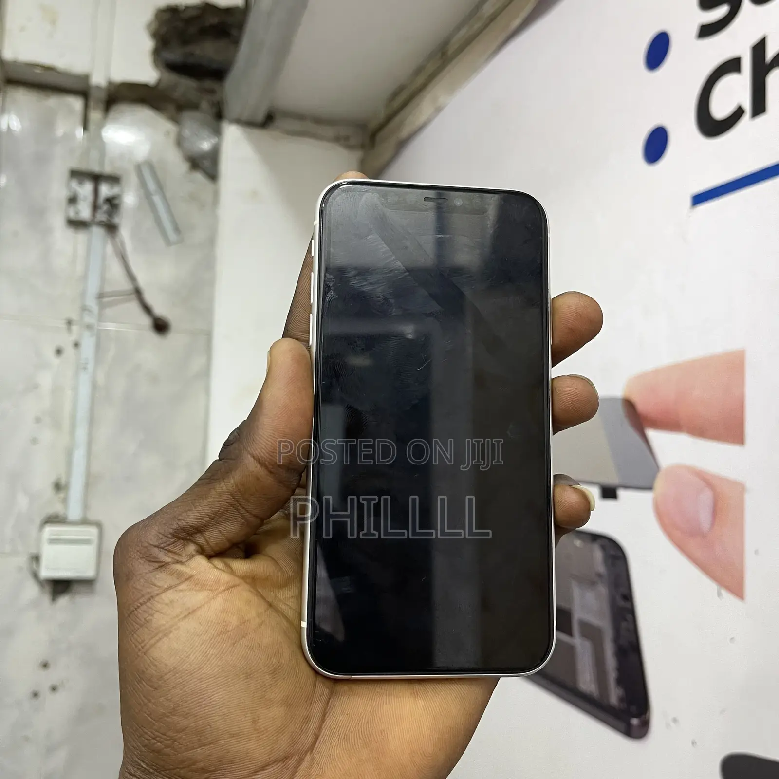 Apple iPhone 11 64 GB White