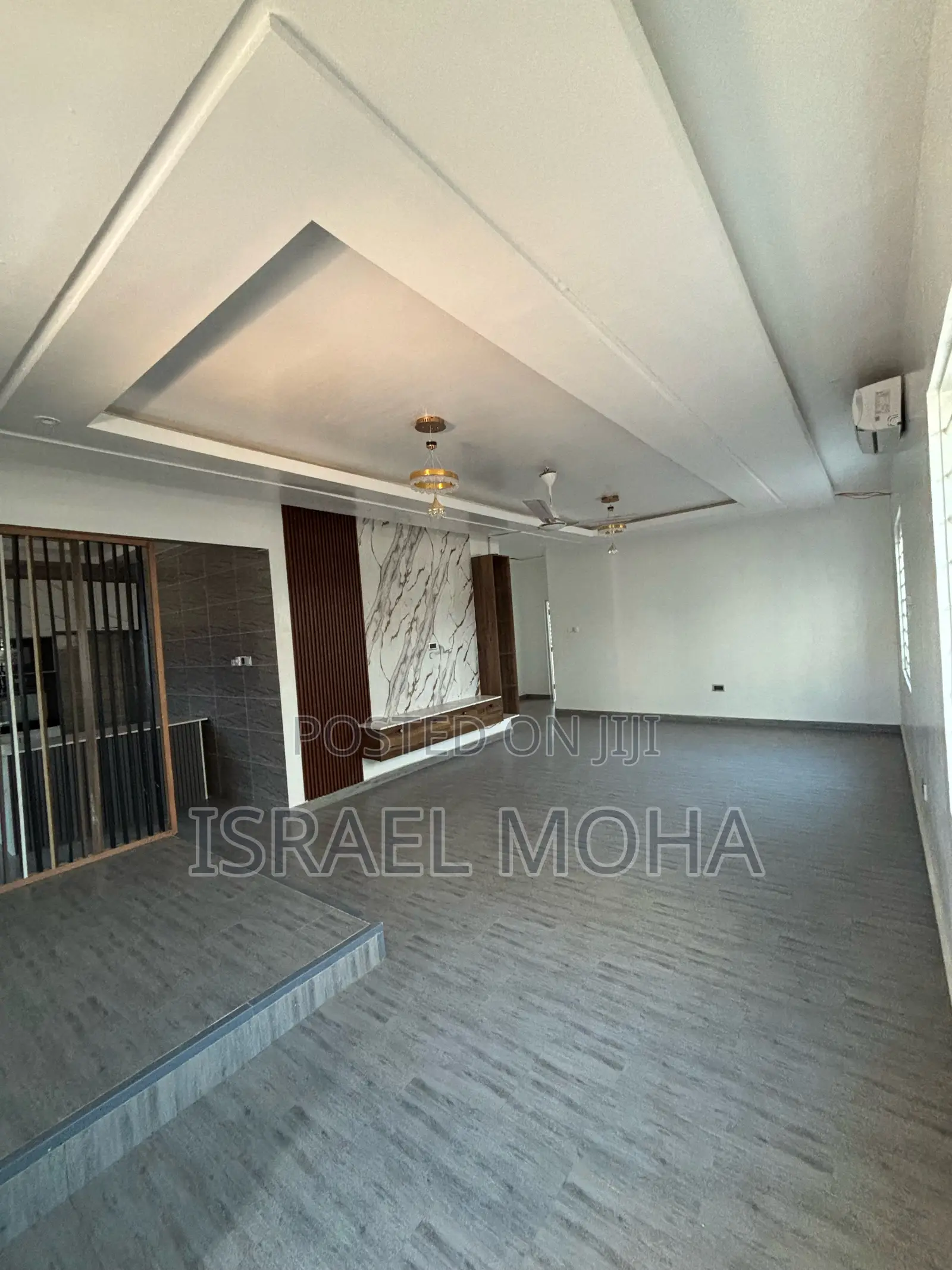 Executive 3 Bedrooms House for Sale