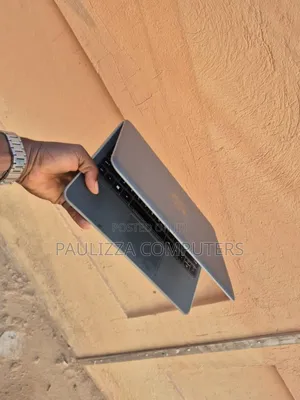Laptop HP Pavilion 13 4GB Intel Core i5 SSD 256GB