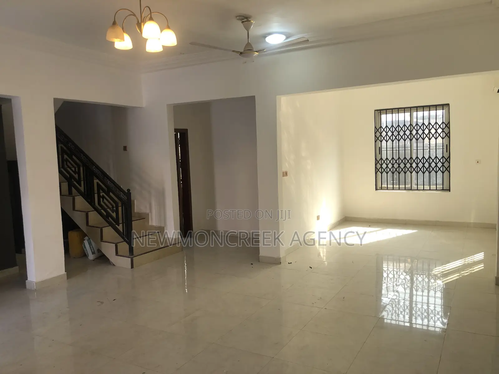 4bdrm Duplex in Lakeside Estates, Accra Metropolitan for rent