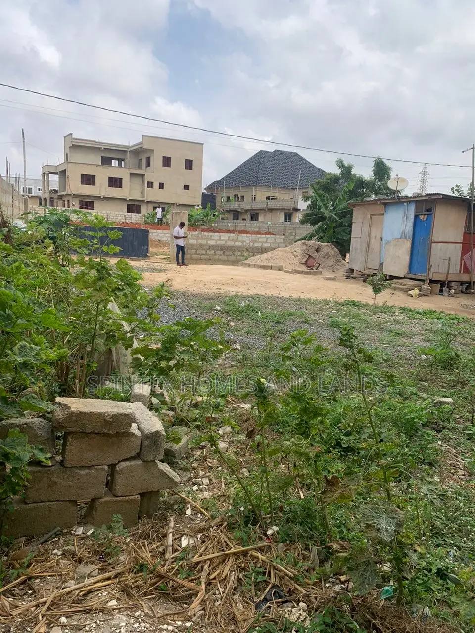 Half Plot for Sale , Size 50/90