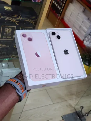 Apple iPhone 13 128 GB Pink