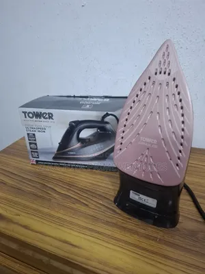 Tower 3100w Ceraglide Steam Iron.. Uk 🇬🇧