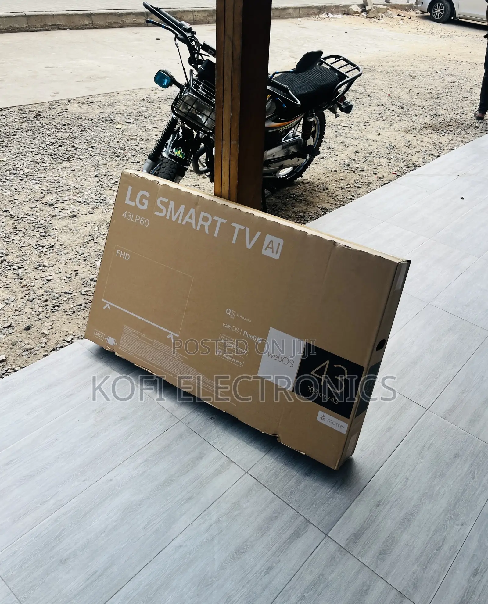 Unique in Box Lg43lr60006 43 Inch Uhd Smart Tv(Black) 