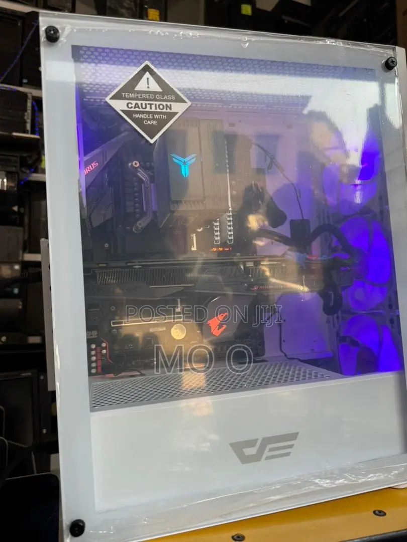 New MSI Aegis 3 Plus 8th 16GB Intel Core I7 HDD+SSD 512GB