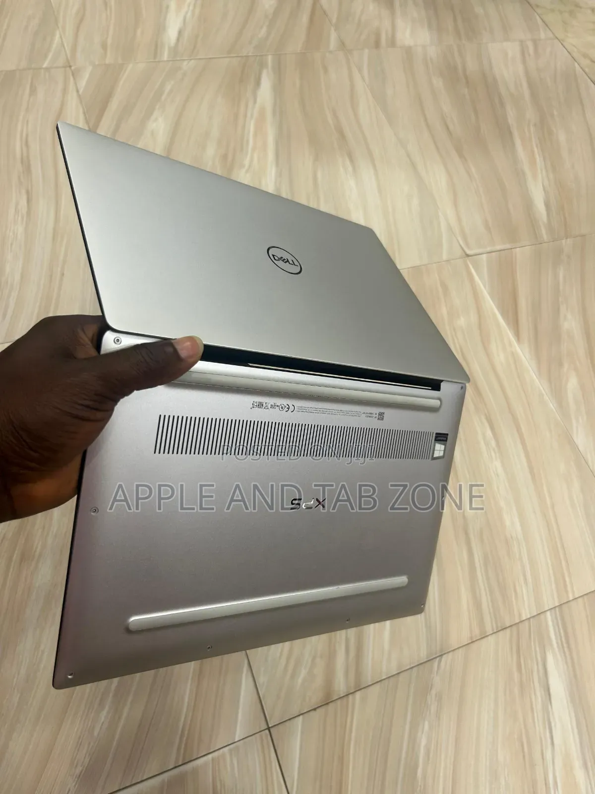 Laptop Dell XPS 13 7390 4GB Intel Core i7 SSD 512GB