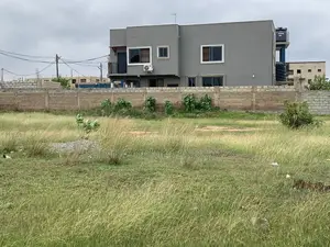 One Plot for Sale, Size 7/100