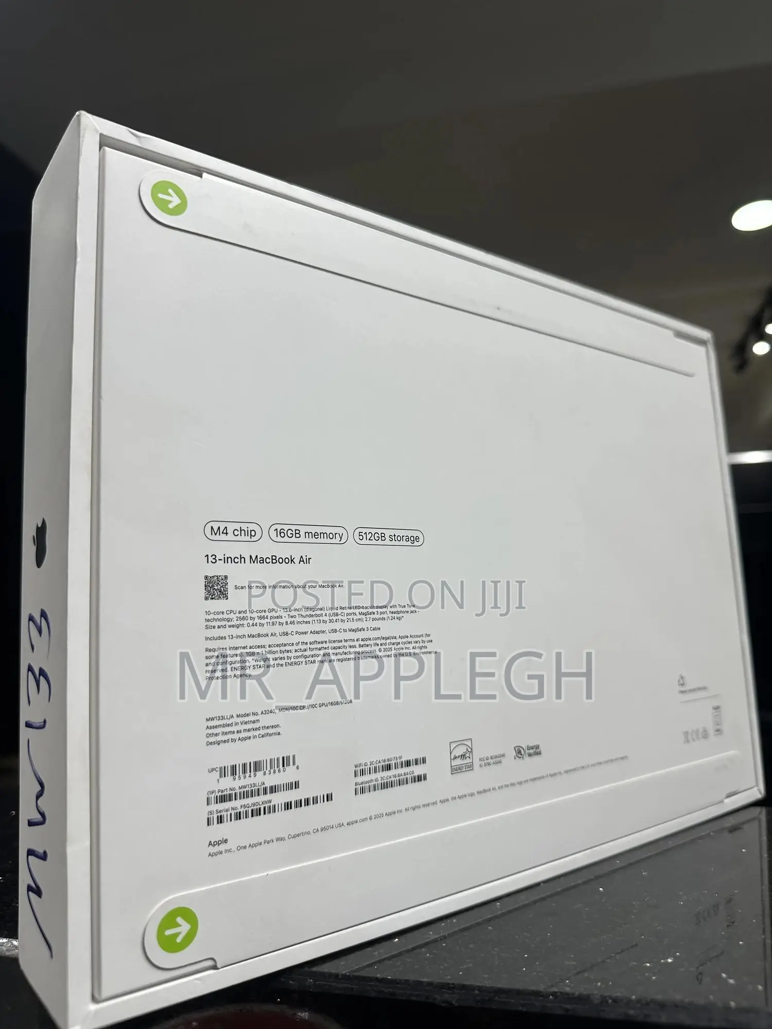 New Laptop Apple MacBook Air 2025 M4 13-inch 16GB Apple M4 SSD 512GB