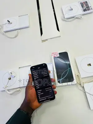Apple iPhone 16 Pro Max 256 GB White