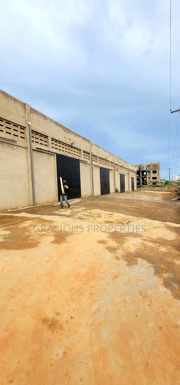New Spacious Warehouse for Rent