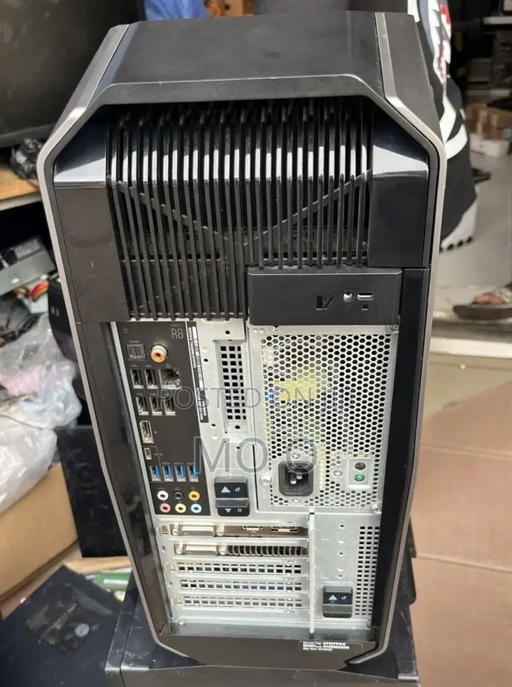 Dell Alienware Aurora R12 16GB Intel Core i7 HDD+SSD 512GB