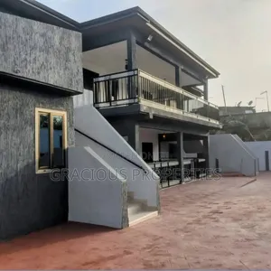 2bdrm Apartment in Gracious Properties, Dzorwulu for rent