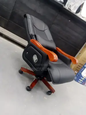 Executive Office Chair