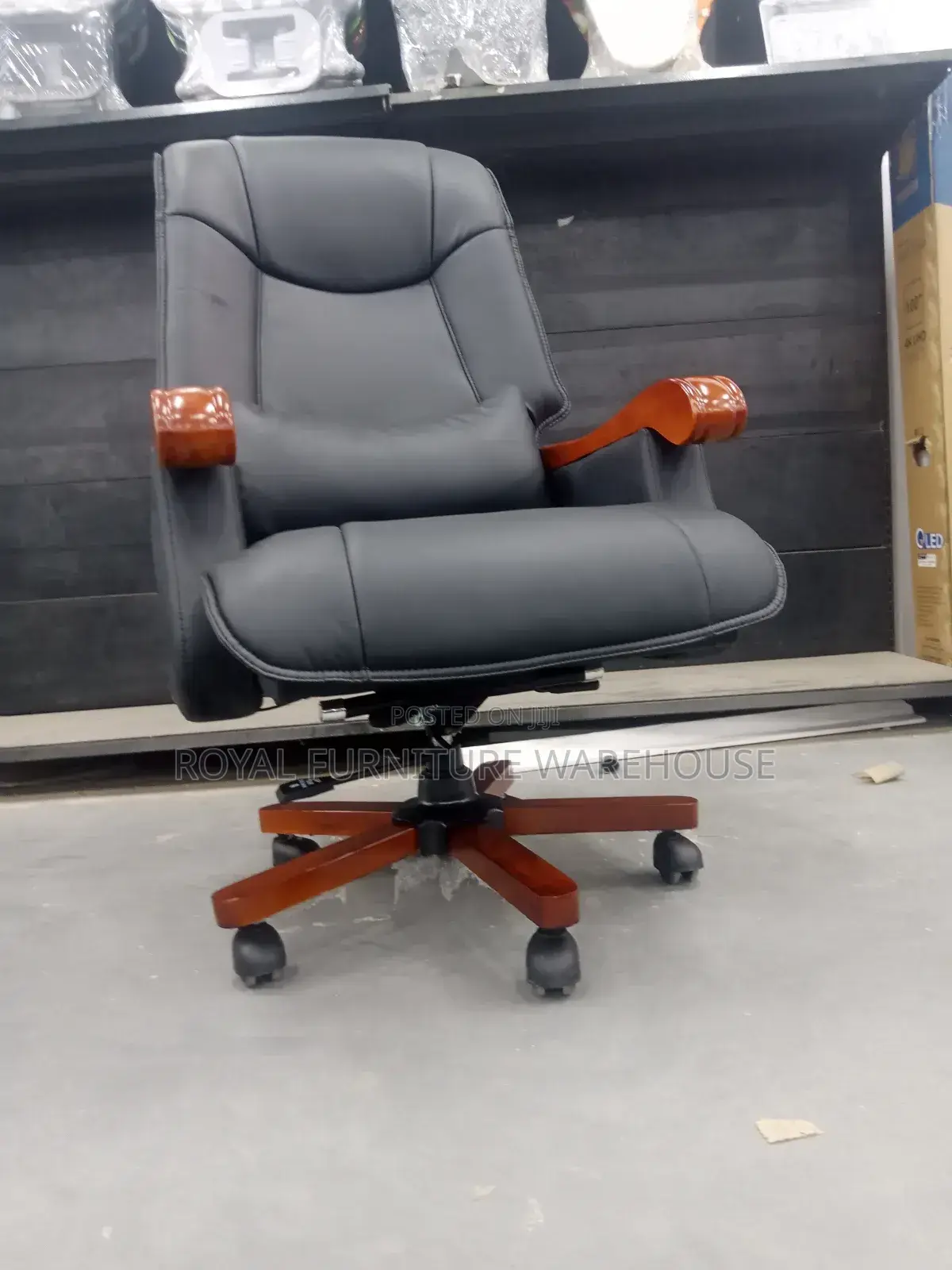 Executive Office Chair