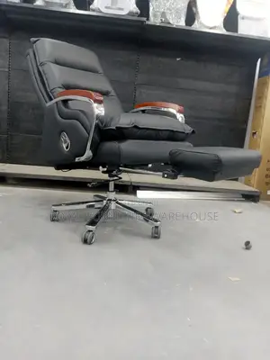 Highly Recommendable Executive Office Chair