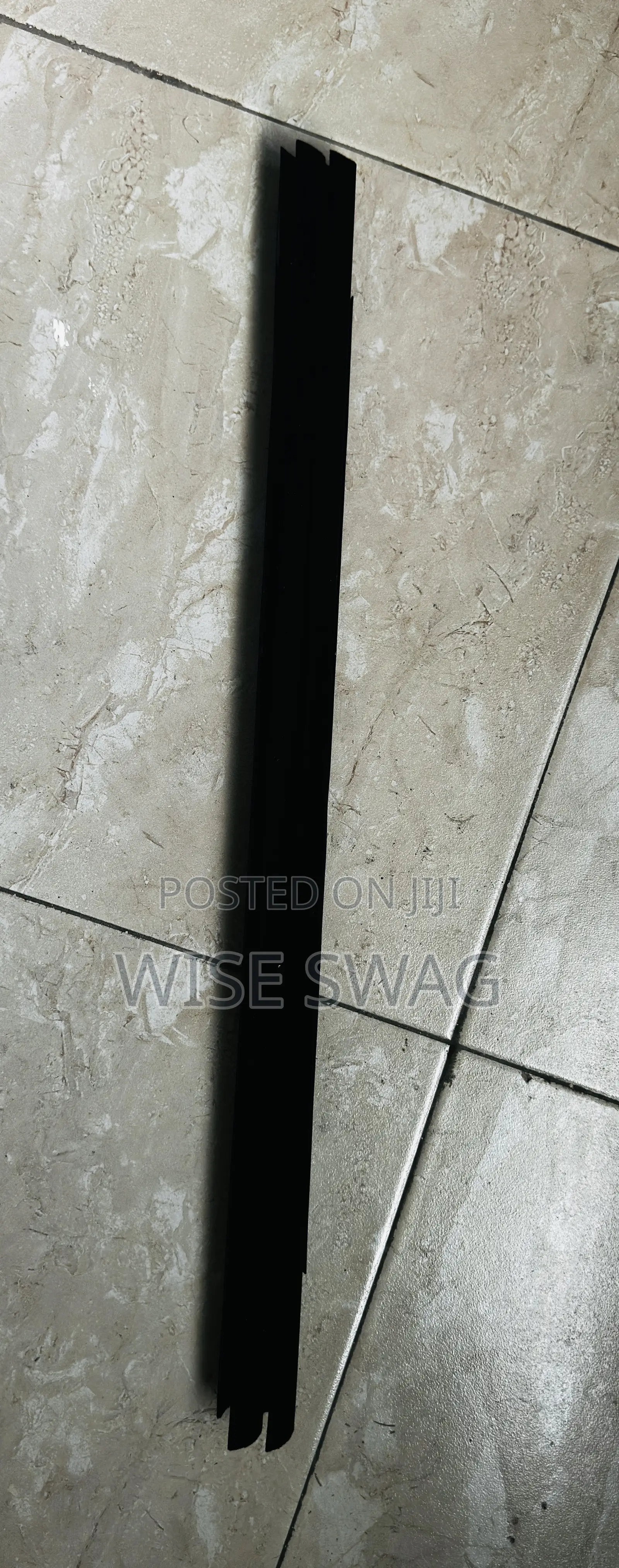 Rav4 2019-2024 Door Glass Mouth