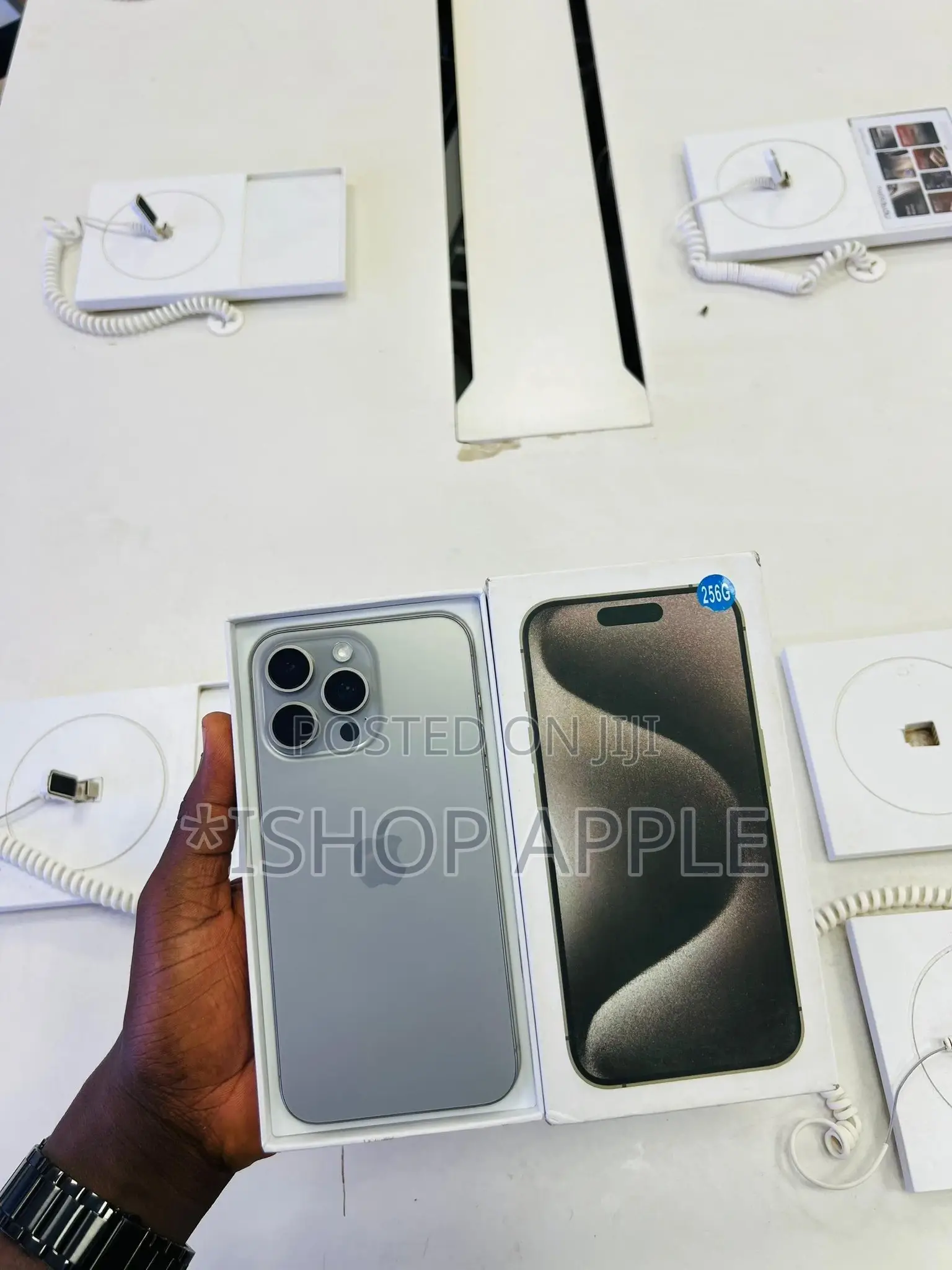 Apple iPhone 15 Pro Max 256 GB White