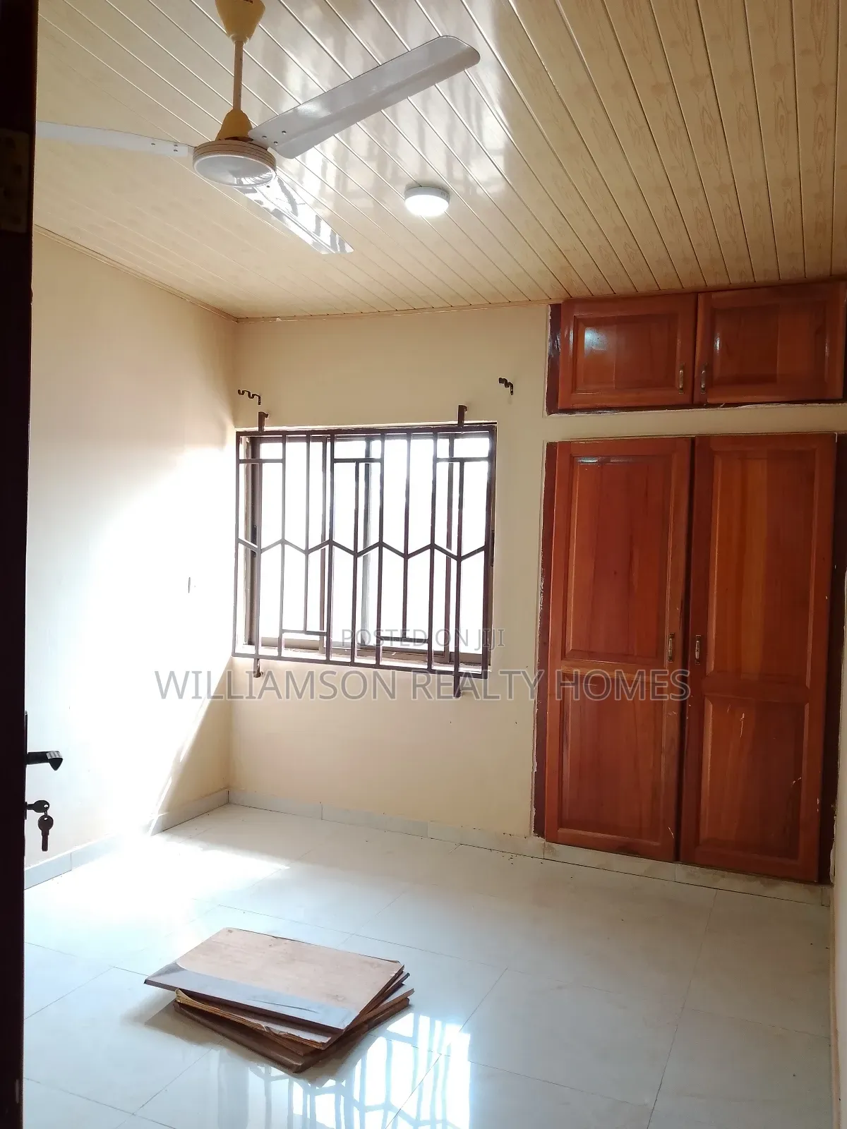 4bdrm House in Community 20 Estate, Spintex for rent