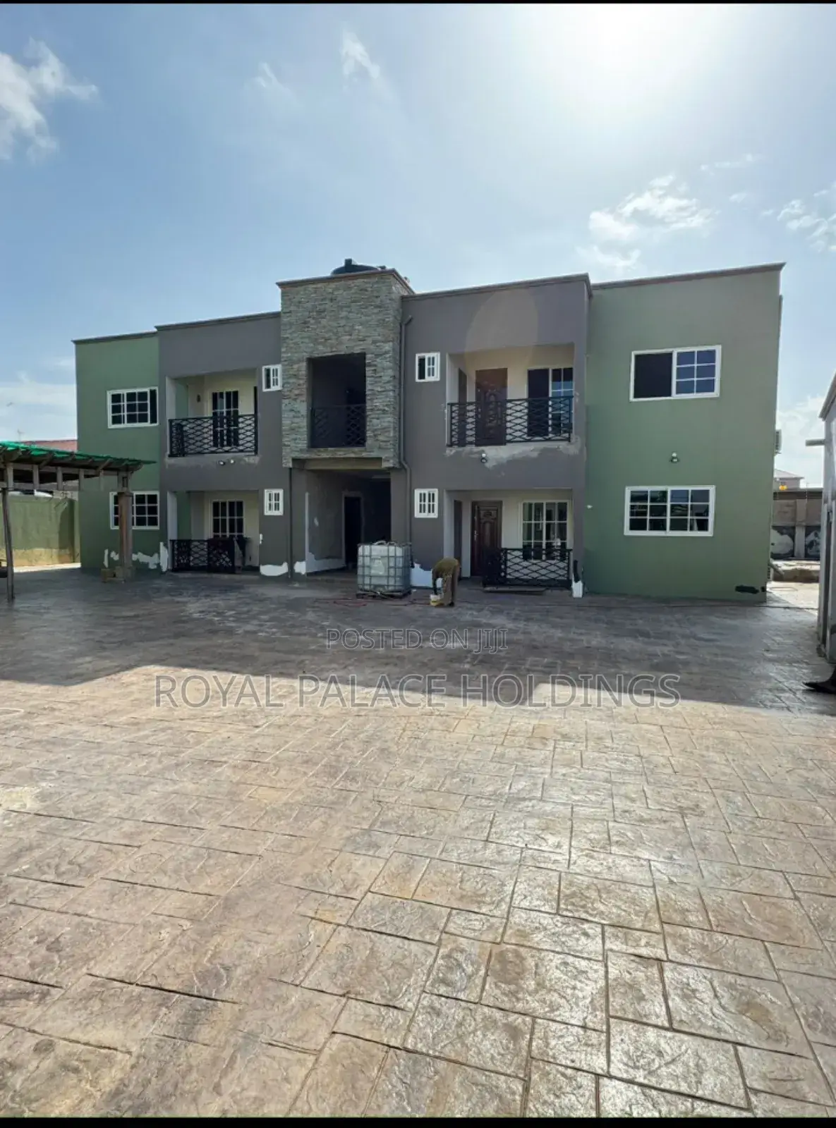 2bdrm Apartment in Lakeside Estate for rent