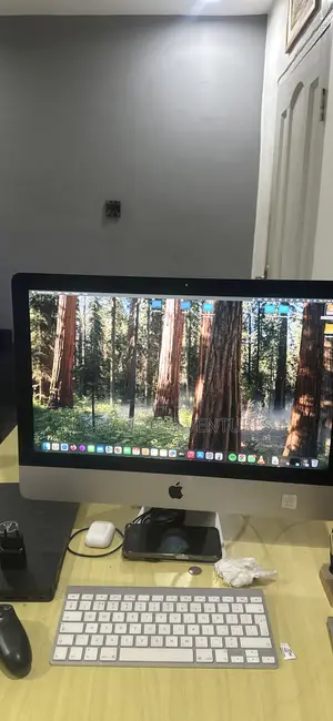 Desktop Computer Apple iMac 8GB Intel Core I5 SSHD (Hybrid) 1T