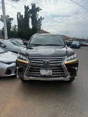 Lexus LX 570 AWD 2017 Black