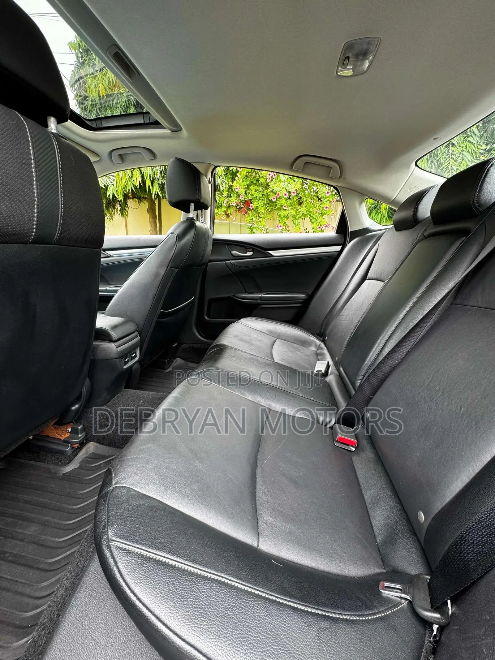 Honda Civic Touring 4dr Sedan (1.5L 4cyl) 2017 Black