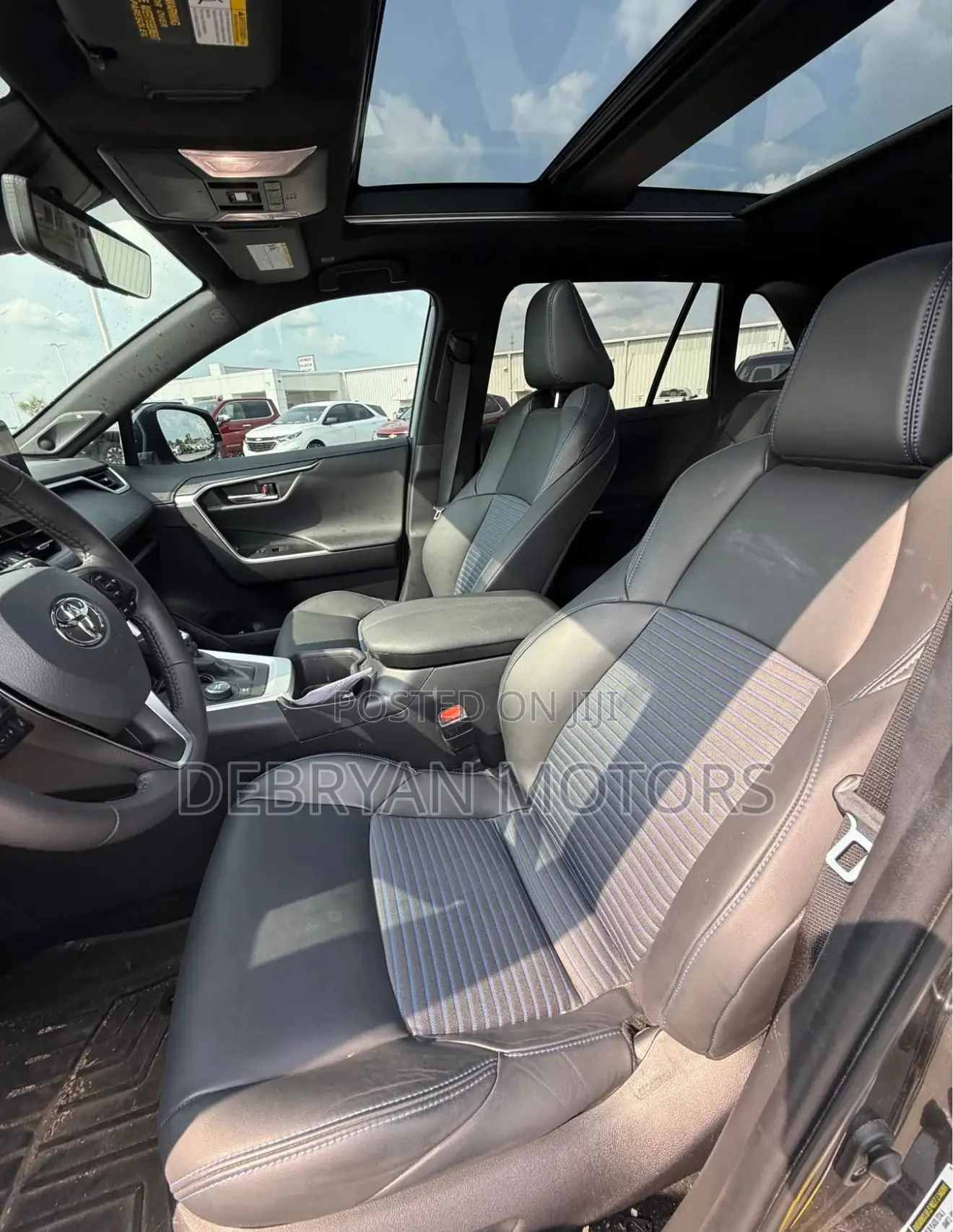 Toyota RAV4 Hybrid 2023 Gray