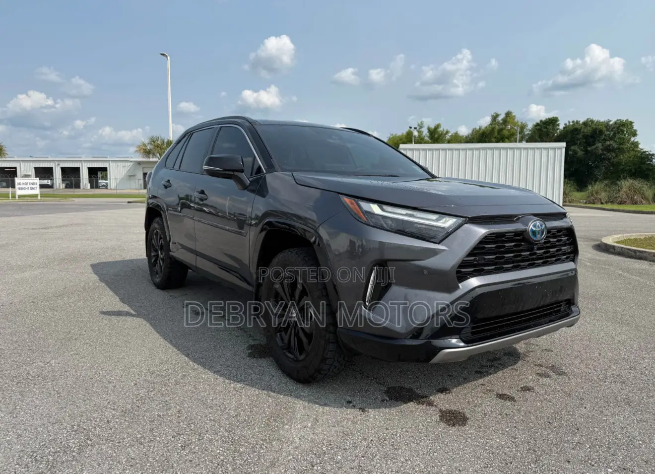Toyota RAV4 Hybrid 2023 Gray