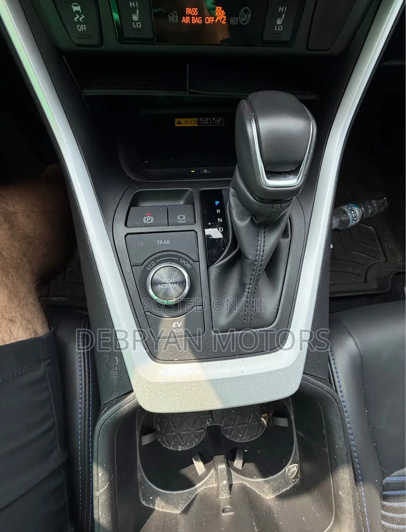 Toyota RAV4 Hybrid 2023 Gray
