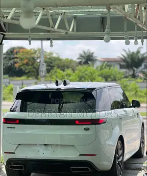 Land Rover Range Rover Sport 2023 White