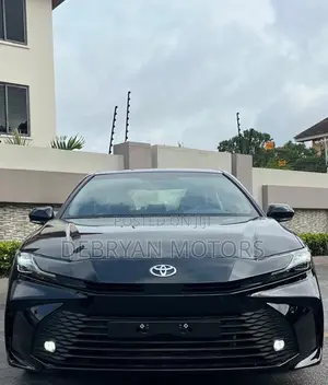 Toyota Camry LE 2025 Black