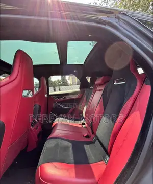 Jaguar F-Pace SVR 2021 Black