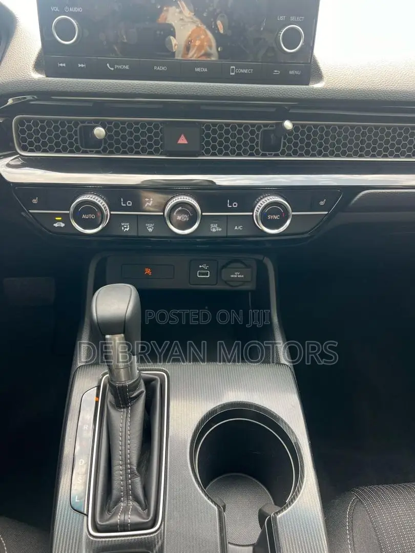 Honda Civic Sport CVT 2024 Black