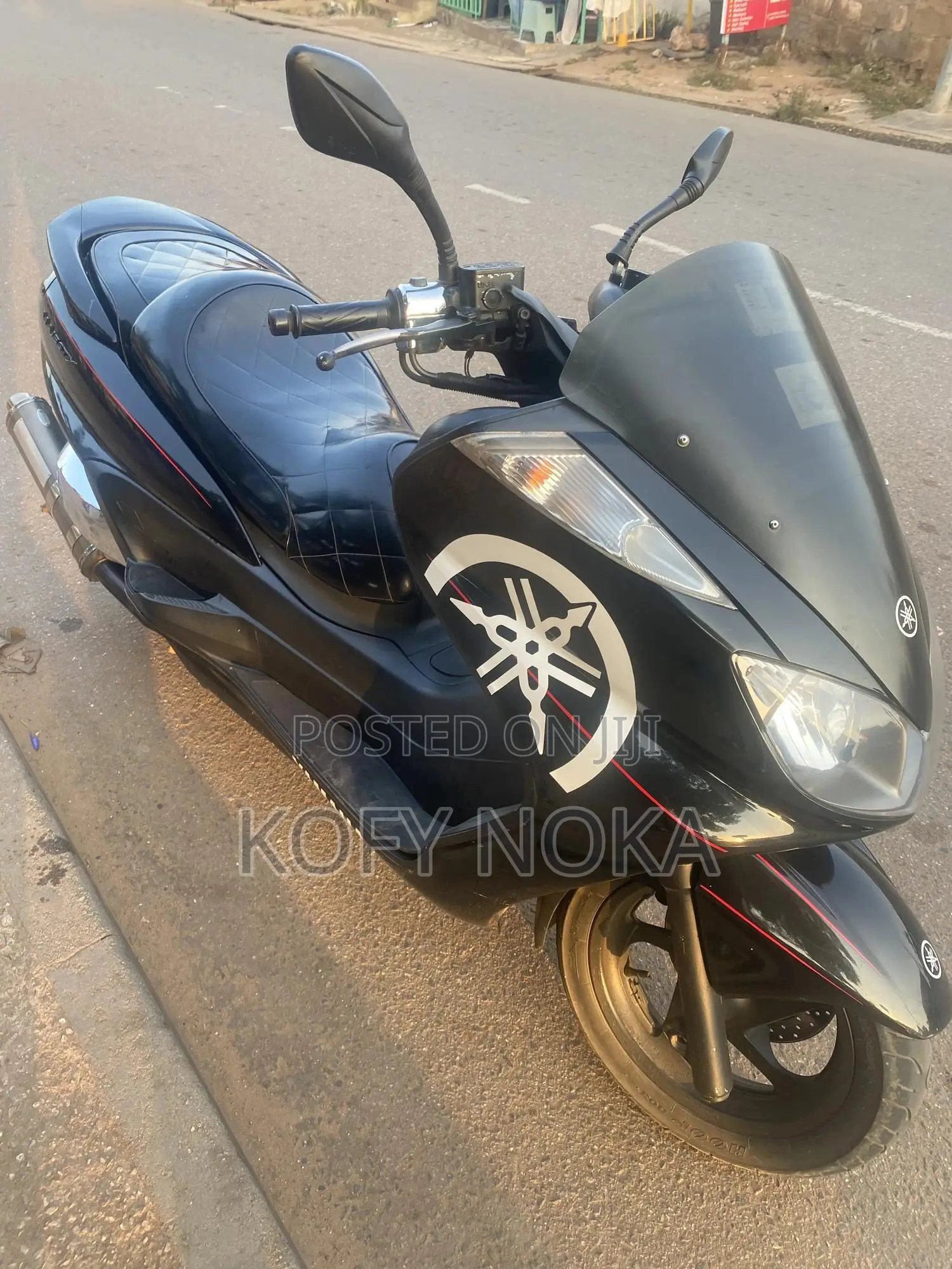 Yamaha Majesty 2015 Black