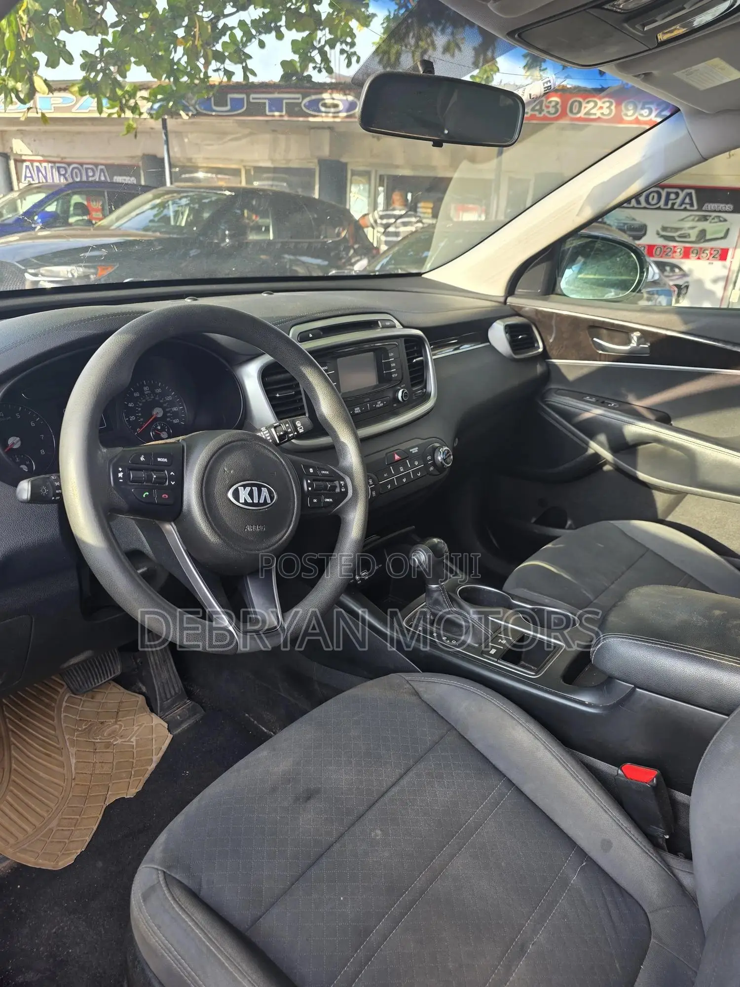 Kia Sorento 4dr SUV 2016 Gray