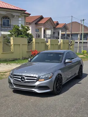 Mercedes-Benz C300 Base Sedan RWD (2.0L 4cyl 7A) 2016 Gray