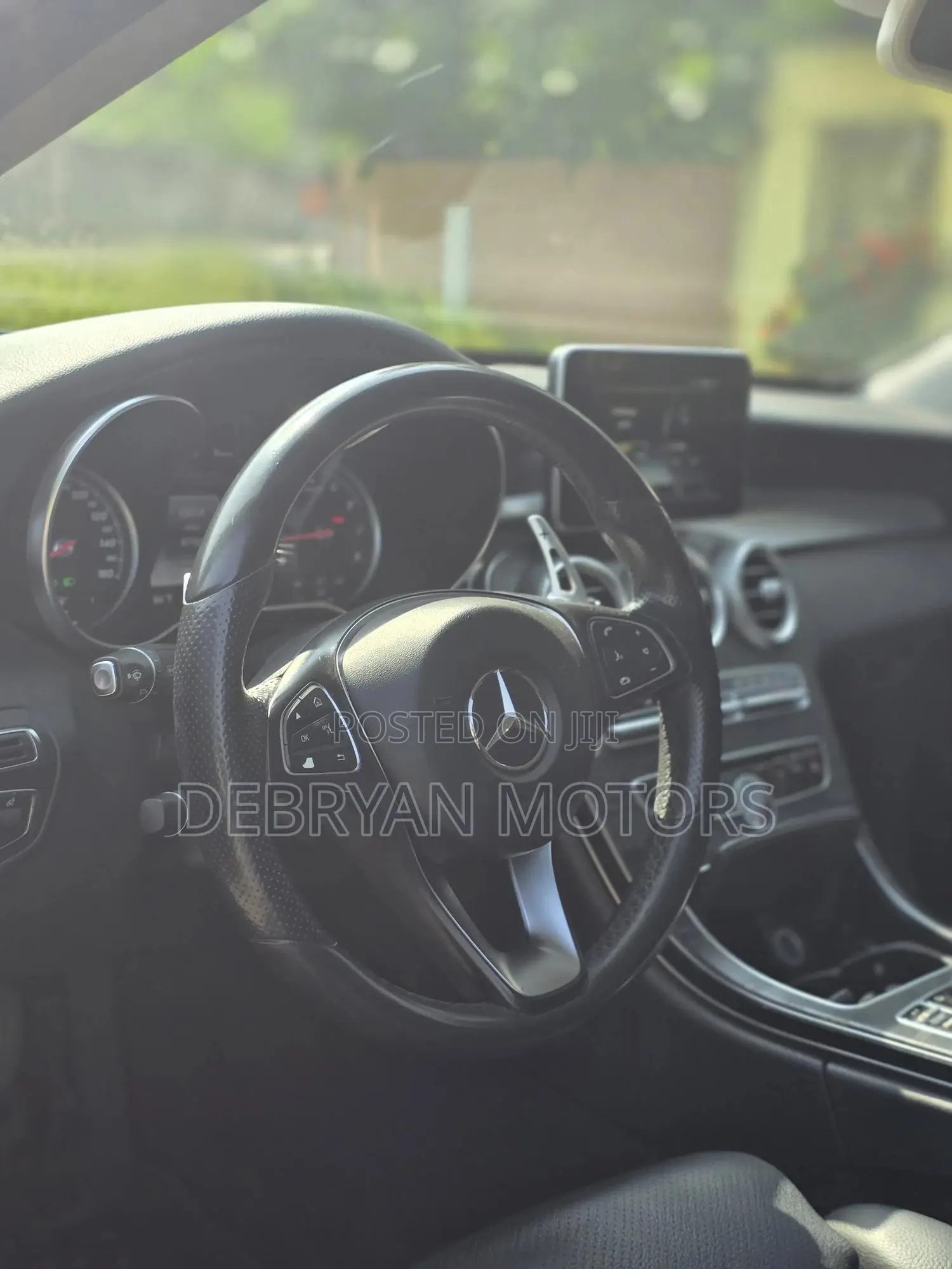Mercedes-Benz C300 Base Sedan RWD (2.0L 4cyl 7A) 2016 Gray