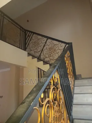 7bdrm Duplex in Tema Community 10 for rent